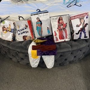 Halloween costumes (mommy and me )